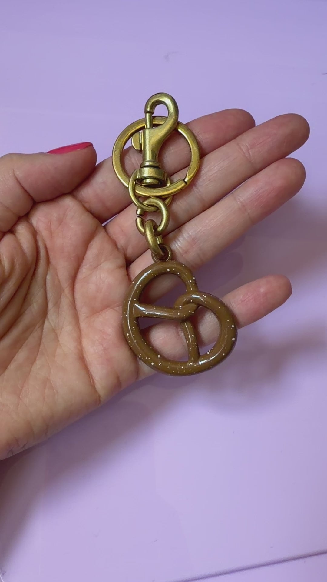 Charm Pretzel